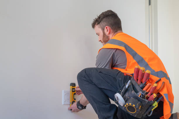 Best Affordable Emergency Electrician  in Belington, WV